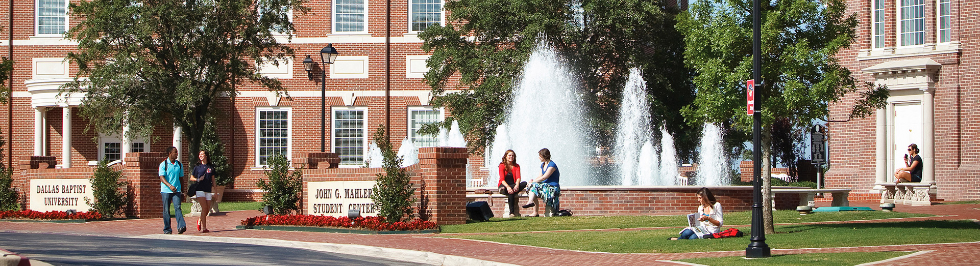 Campus life in front of the Mahler Fountain